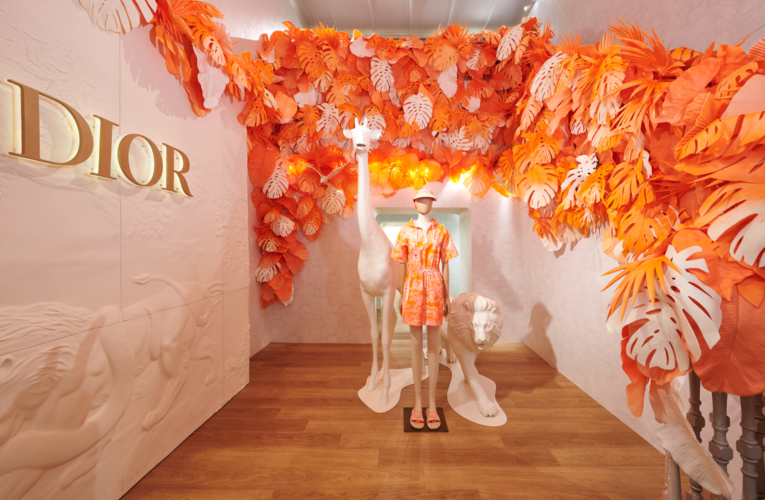 Dior on X: Fantasy jungle. The #Dioriviera pop-up in Nammos