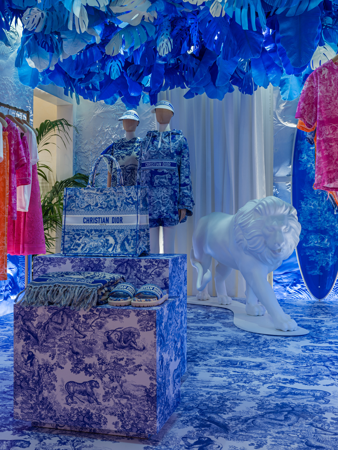 Dior on X: Fantasy jungle. The #Dioriviera pop-up in Nammos